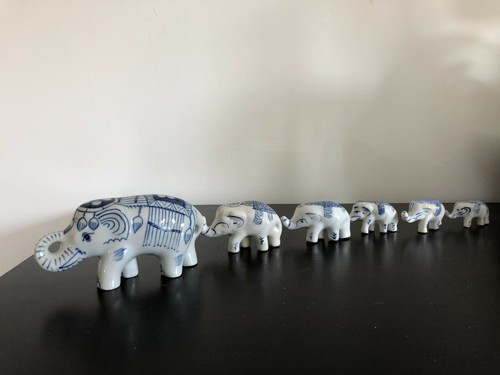 Série éléphants en - 6,