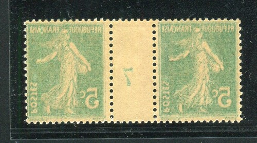 Superbe rare paire - &,