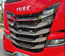 Grille Chrome IVECO S-WAY En Acier Inoxydable 10 Pièces. (1 Ensemble)