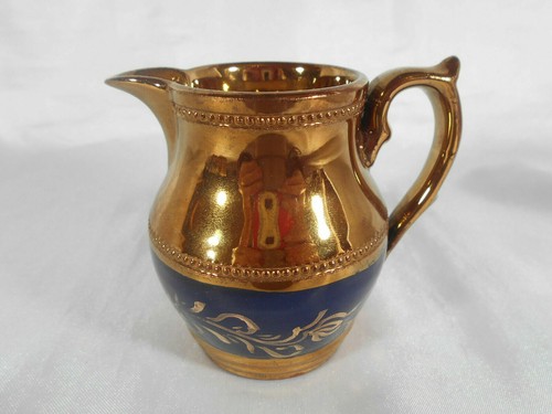 Magnifique pichet pot a lait - /,