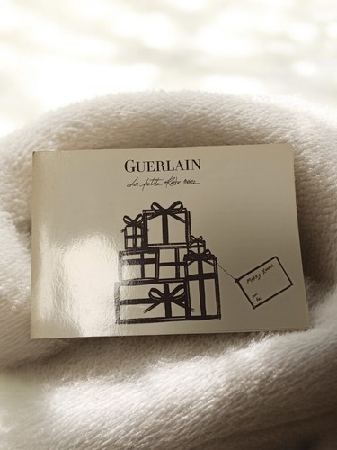 Carte publicitaire parfum