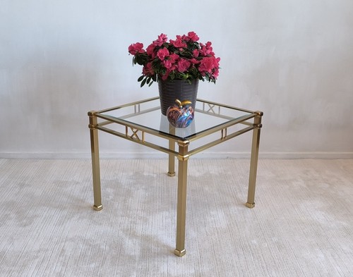 Belle table basse - ✨, dorée