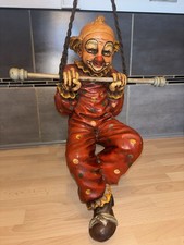 Clown Acrobate Suspendu