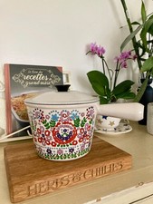 Rare Vintage Le Creuset Naïf Fondue Pot & Lid – 1970s French Folk Art Cast Iron