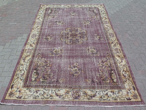 Tapis turc vintage - , fleurs