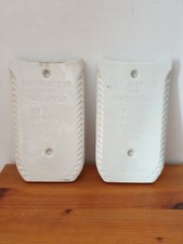 Deux saturateurs anciens pour radiateur Berger Paris