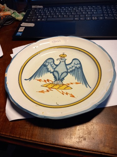 Belle assiette ancienne