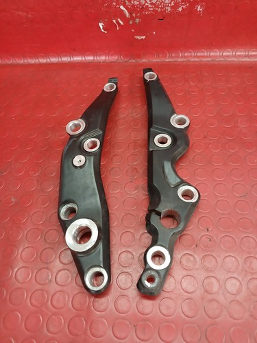 Support cadre moteur harley - cadre,