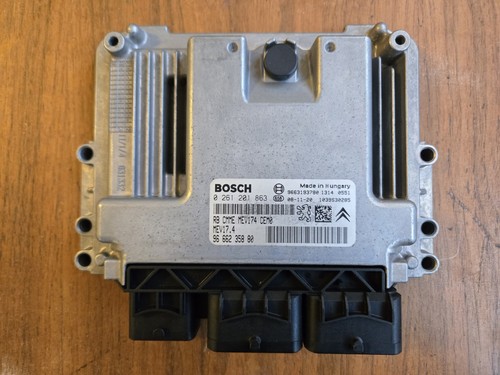 Calculateur moteur pour - ,