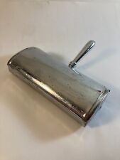 Ancien ramasse miettes