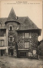 CPA Vic sur Cere Maison des Princes de Monaco FRANCE (1090398)