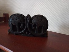 Bibelot africain à motifs