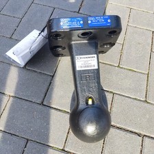 Flanschzugöse Attelage de