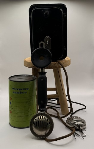 Tirelire vintage téléphone - vintage,