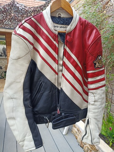 Blouson moto cuir - 🏍️,