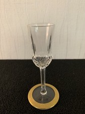 Verre à digestif modèle