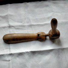 TRÈS ANCIENNE FORME A