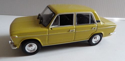 Lada 1500 1980 - auto, plus