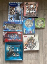 LOT 8 COFFRETS FEVES