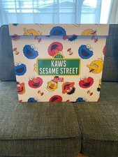 Neuf inutilisé kaws x - [neuf/inutilisÉ],