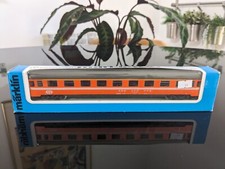 Märklin HO 4267 CFF (19-70 518-9) Voiture de train express 1re classe « EUROFIMA