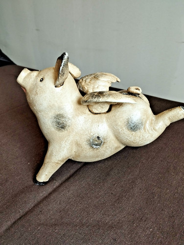 Belle statuette toute fonte - toute,