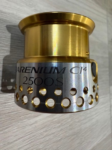 Shimano rarenium 2500s - 09,