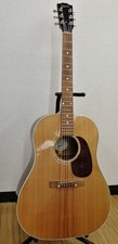 Guitare électrique acoustique GIBSON J-15