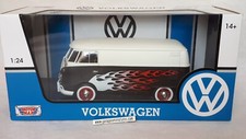 VAN T1 NOIR TOIT BLANC DECO FLAMMES VOLKSWAGEN MOTORMAX REF 79566 AU 1/24 EME