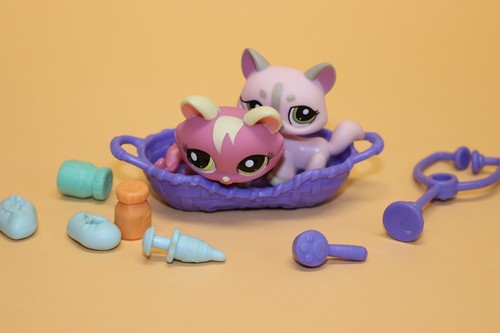 Hasbro littlest pet - a, shop