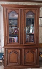 Bibliothèque en chêne massif, vitrine, 2 portes en haut et 2 portes en bas