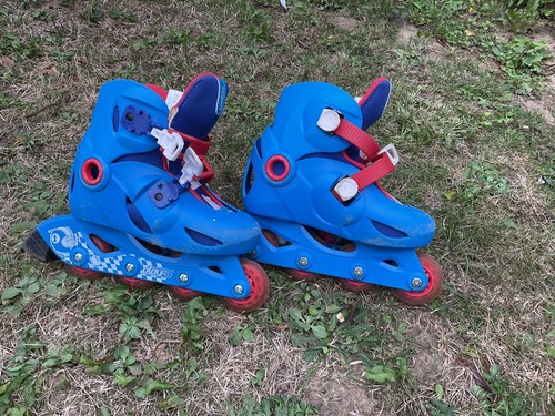 Rollers patins à roulettes - patins,