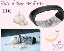 Presse ail design noir et inox