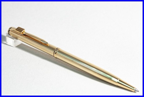 Stylo bille parker - stylo, À