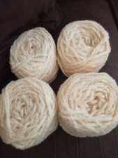 Lot de 4 Pelotes Fantaisies Blanc cassé (365g)