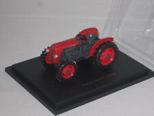 UNIVERSAL HOBBIES TRACTEUR