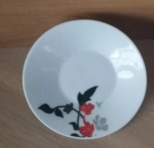 Assiette sous tasse - assiette,