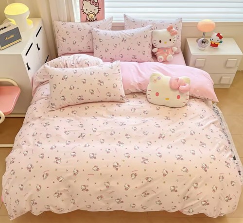 New sanrio hello kitty duvet - new,