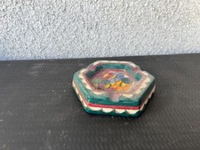 Cendrier artisanale hexagonale