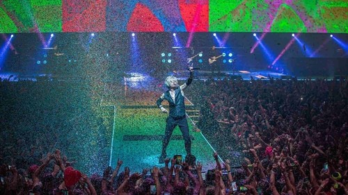 Une place concert indochine - place,