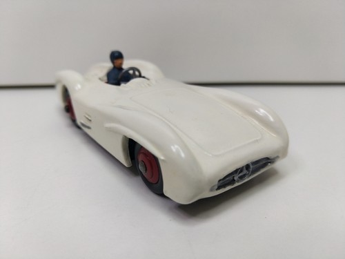 Dinky toys mercedes - dinky,