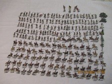 Lot 225 Soldats étain plat