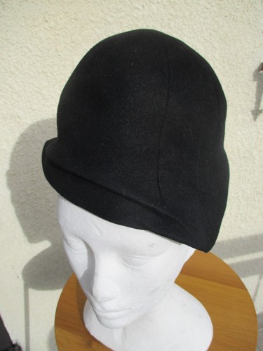 Chapeau cloche emboitant
