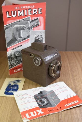 Appareil photo lumiere - appareil, box