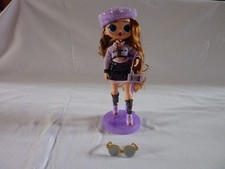 POUPEE LOL SURPRISE OMG CORE SERIES 8 ACCESSOIRES