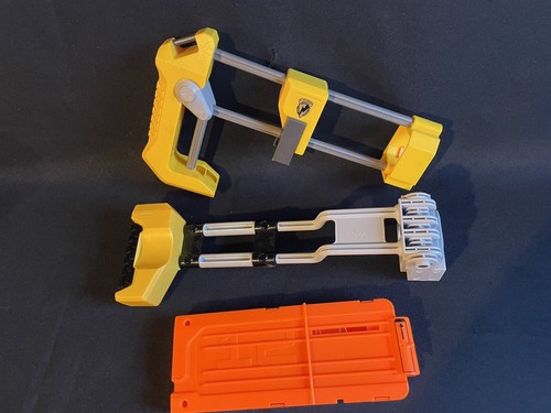 Nerf strike blaster - blaster, folding