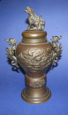 chine brûle parfum couvert en