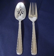 ONEIDA VAIL 18/10 STAINLESS