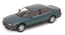 KK Scale 1:18 BMW 740I E38 1.SERIES GREEN METALLIC 1994 - KKDC180368