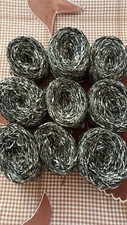 Lot de 9 Pelotes de Laine Noir, Gris, Blanc (850g)